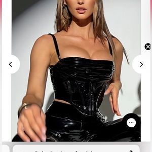 Women’s babyboo Faye corset top size M in black NWT